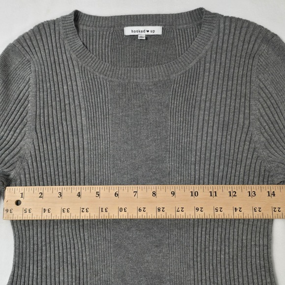 Hooked Up Grey Ribbed Sweater Gold Button Accents XL Henley Soft Stretch - Picture 10 of 12